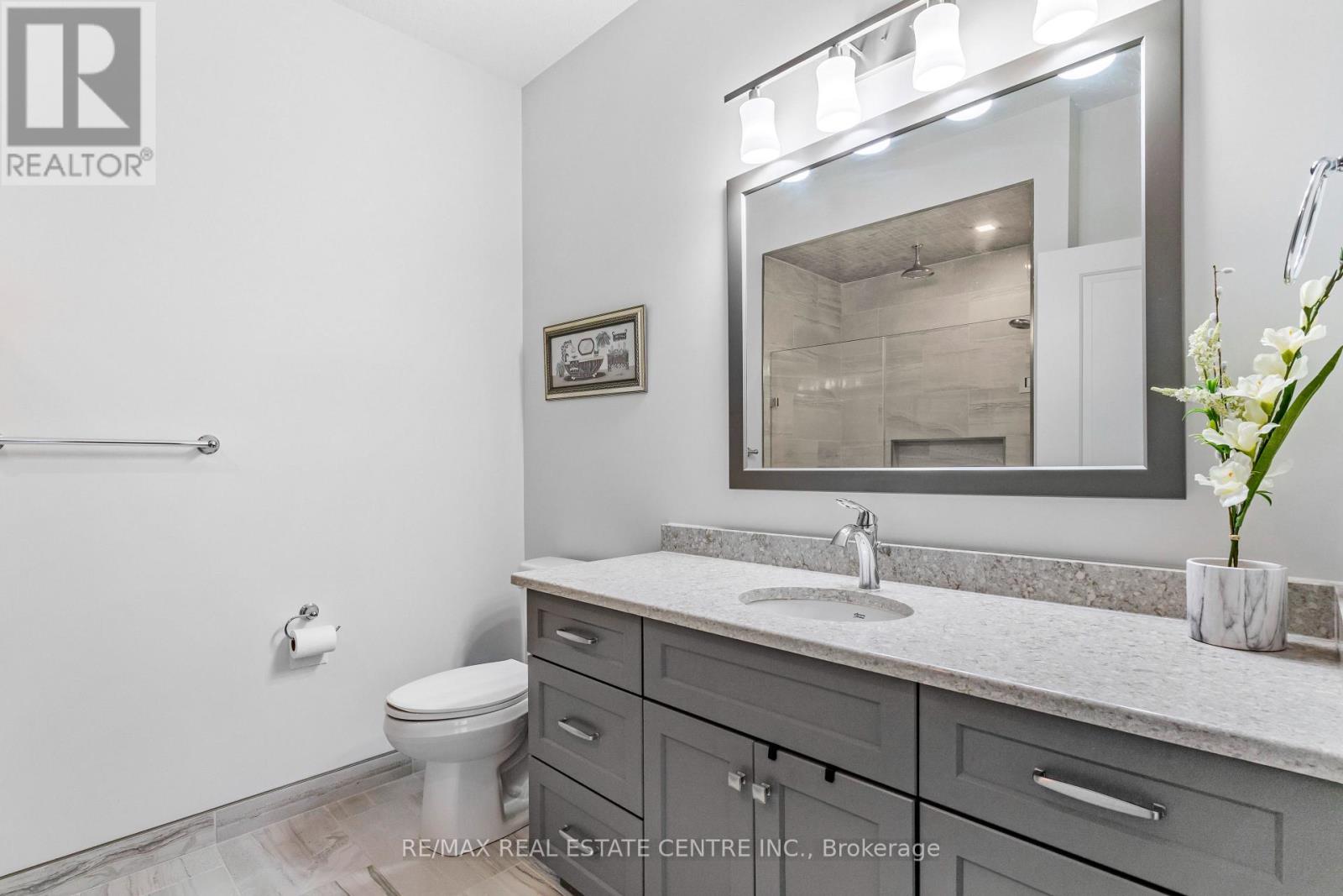 #54 375 MITCHELL ROAD S - 23