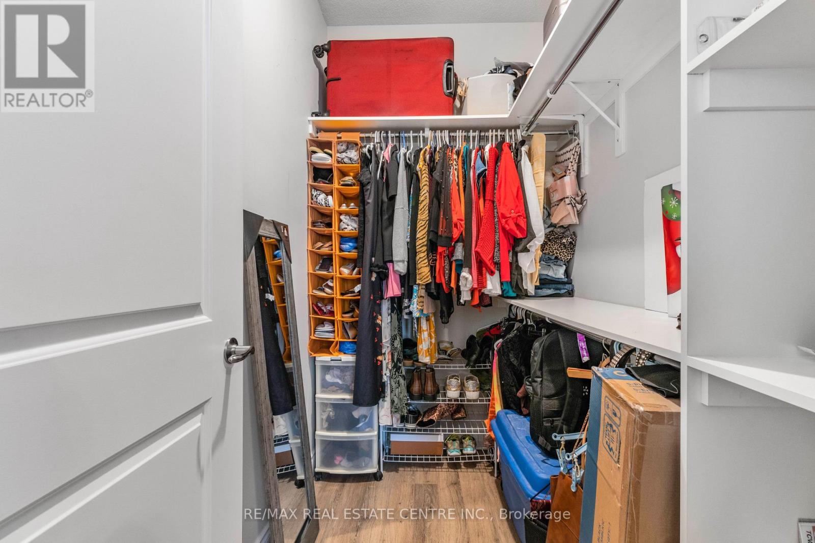 #54 375 MITCHELL ROAD S - 25