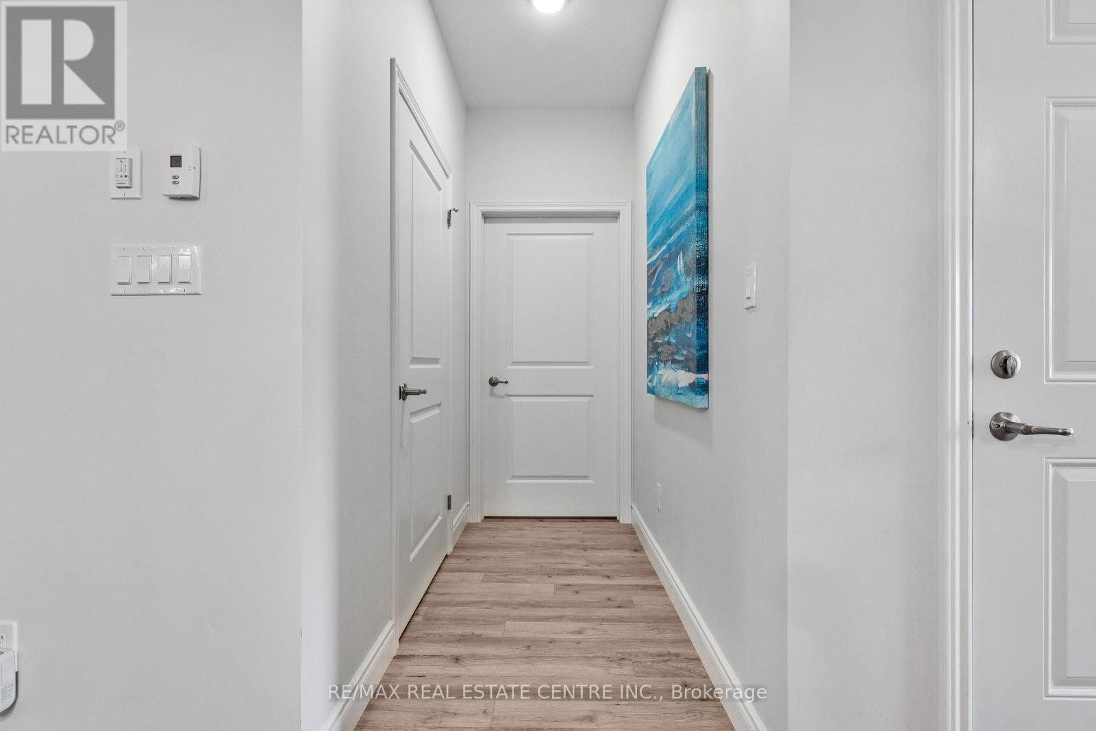 #54 375 MITCHELL ROAD S - 29