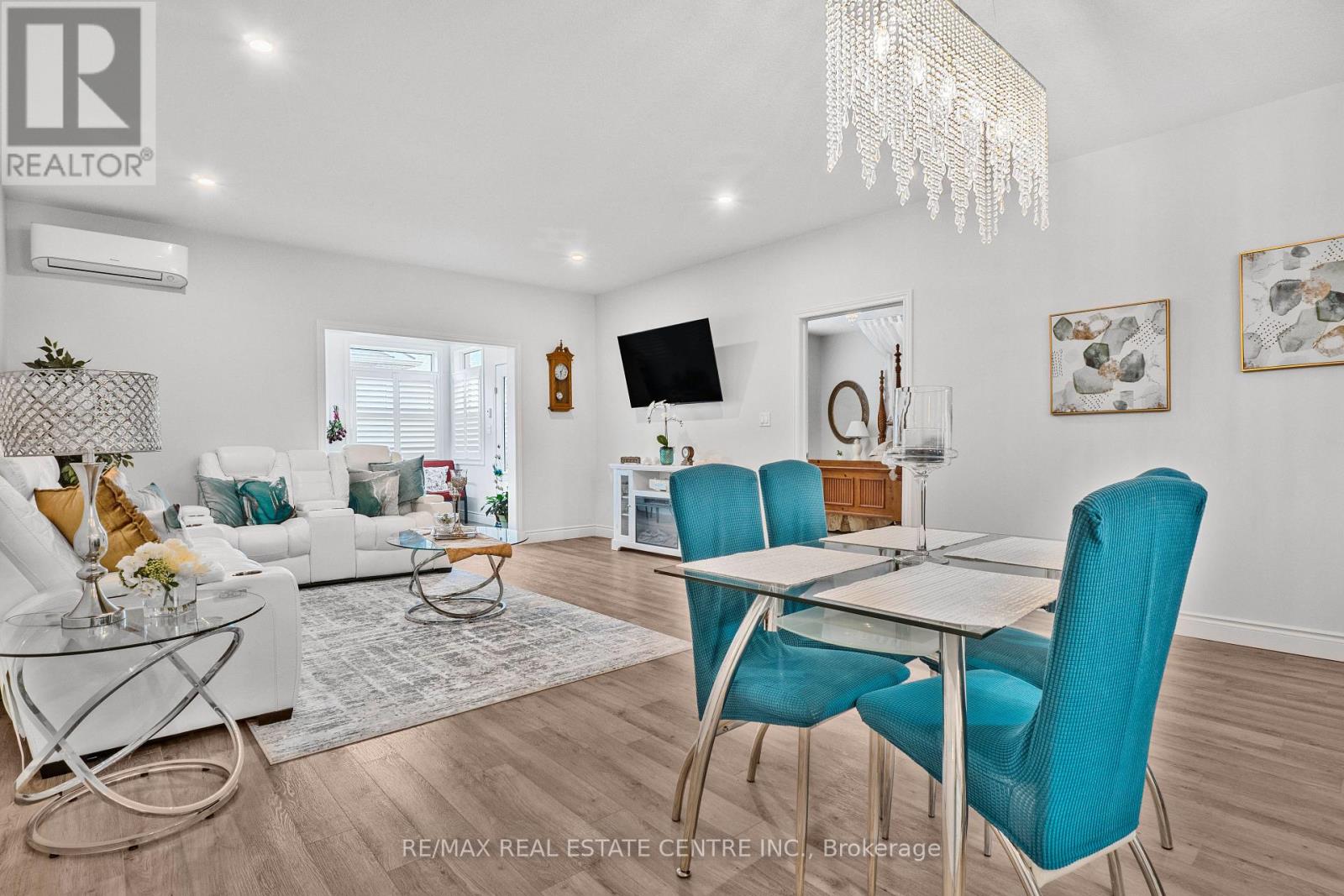 #54 375 MITCHELL ROAD S - 8