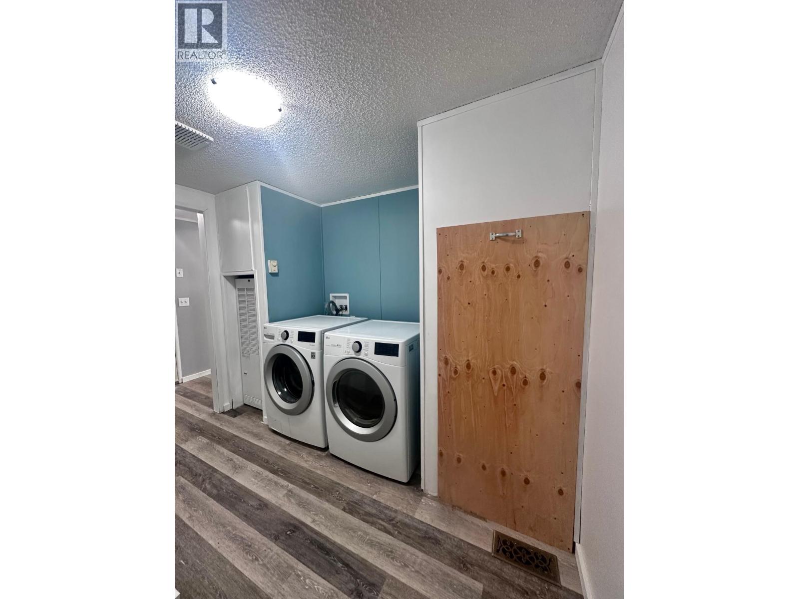845 BEAVEN CRESCENT - 10