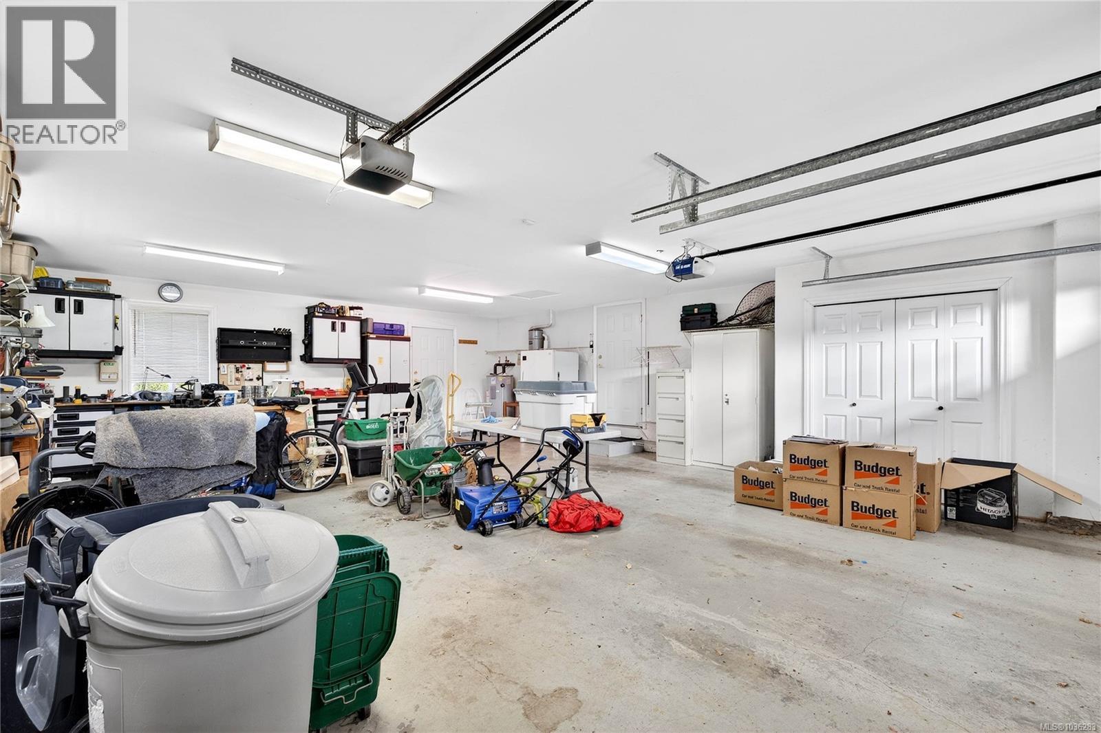  2257 Tarn Place, Duncan