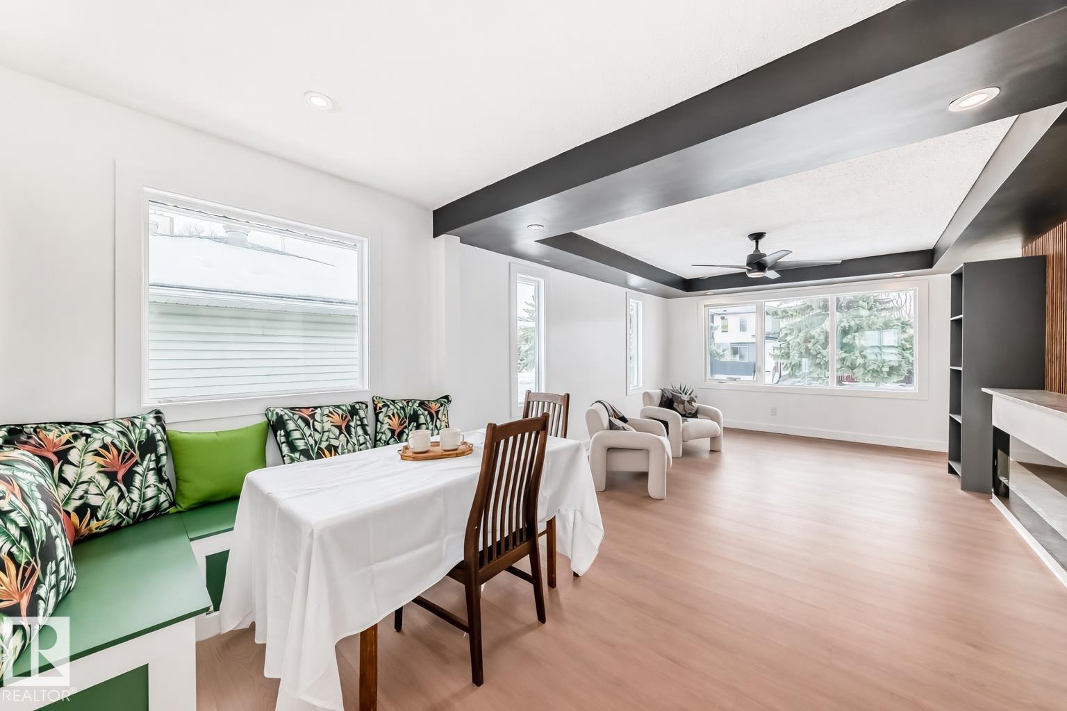 8712 89 AV NW - 10