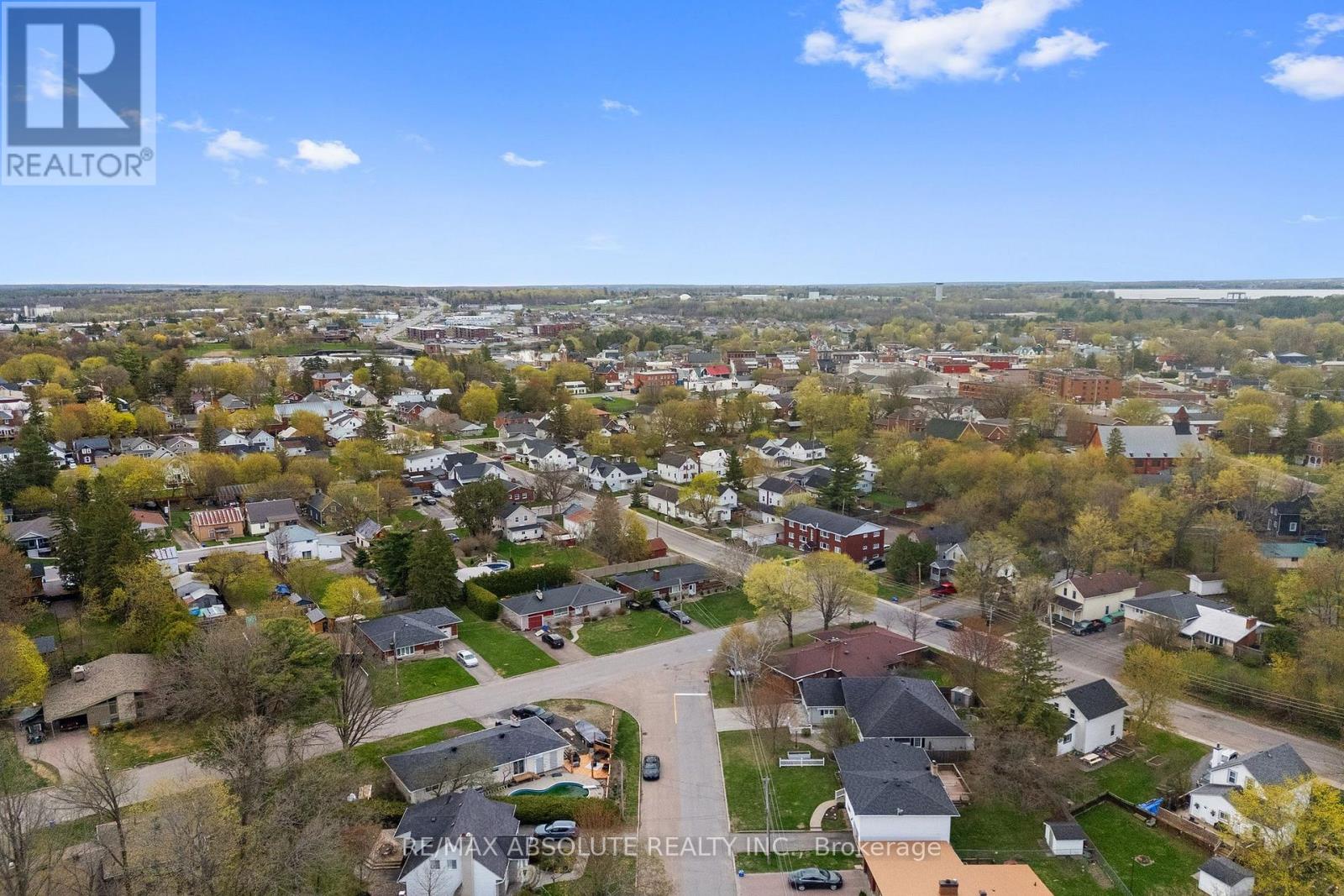 162 DAN STREET - 40
