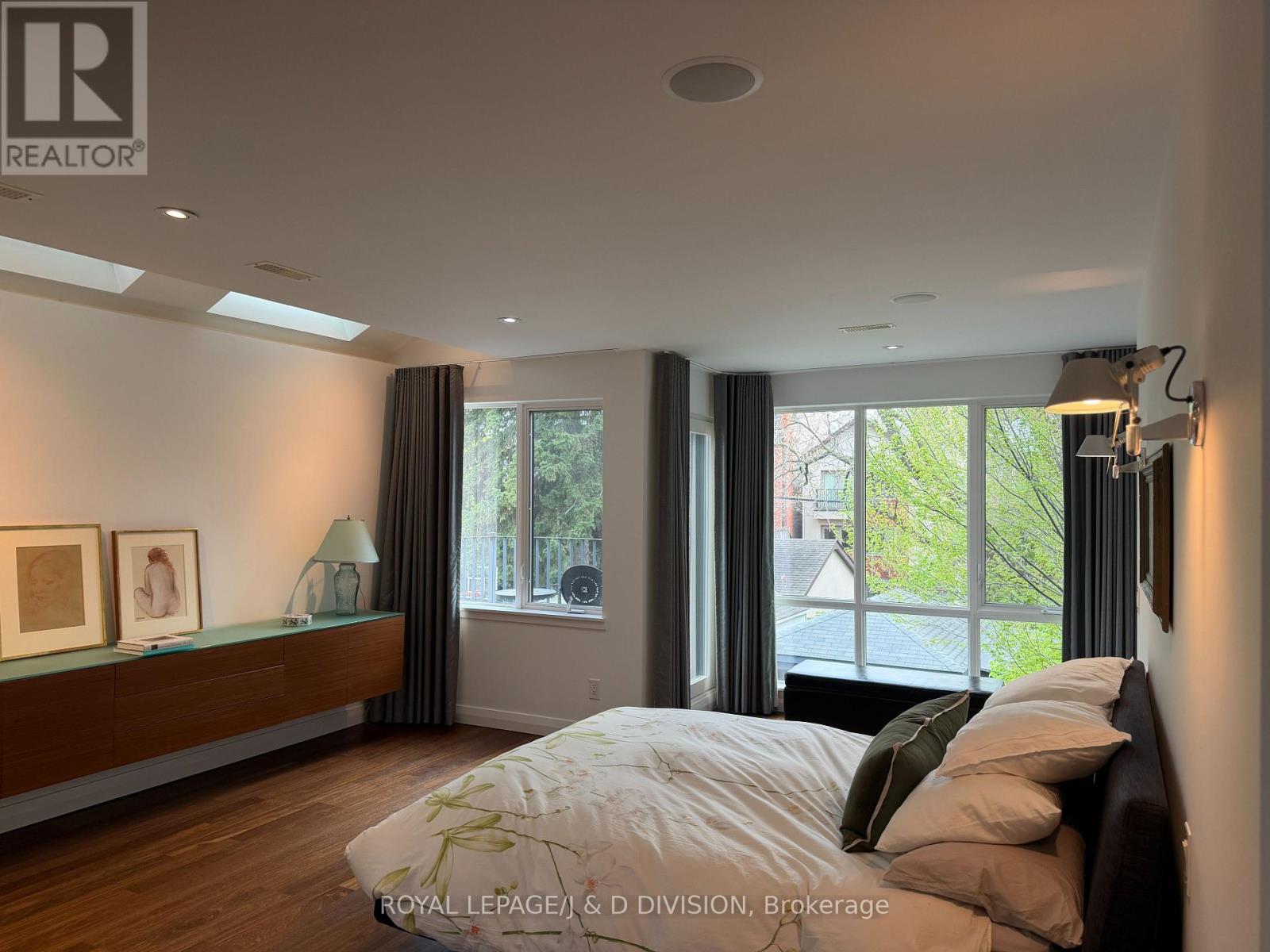 44 STANDISH AVENUE - 22