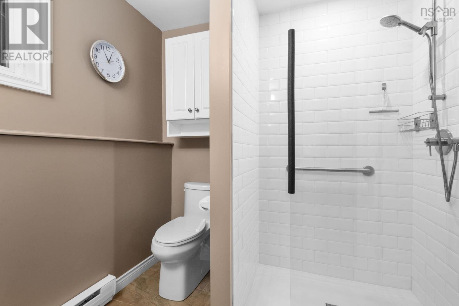 Property 27 of 49 of 94 Noria Crescent