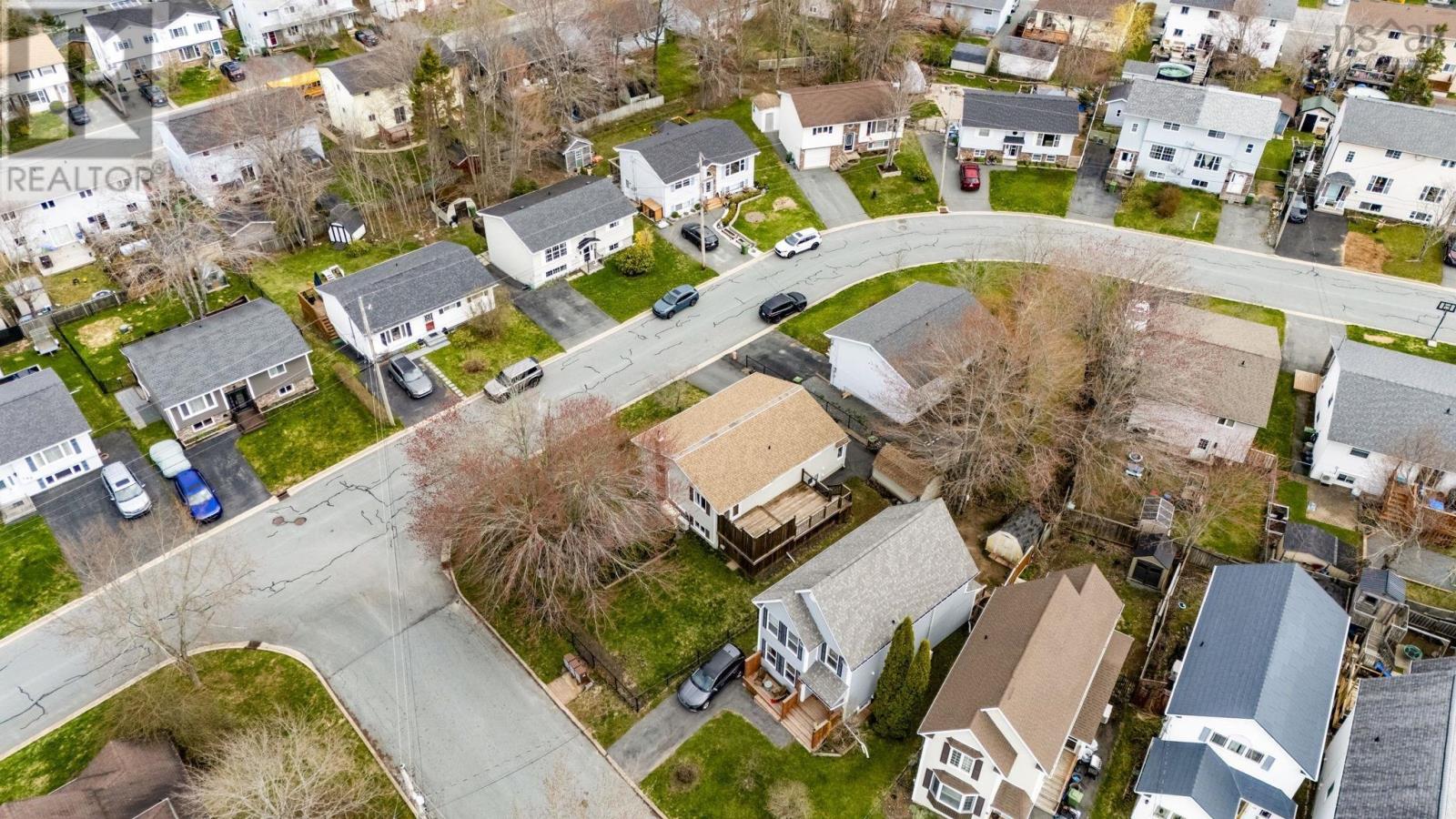 Property 3 of 49 of 94 Noria Crescent