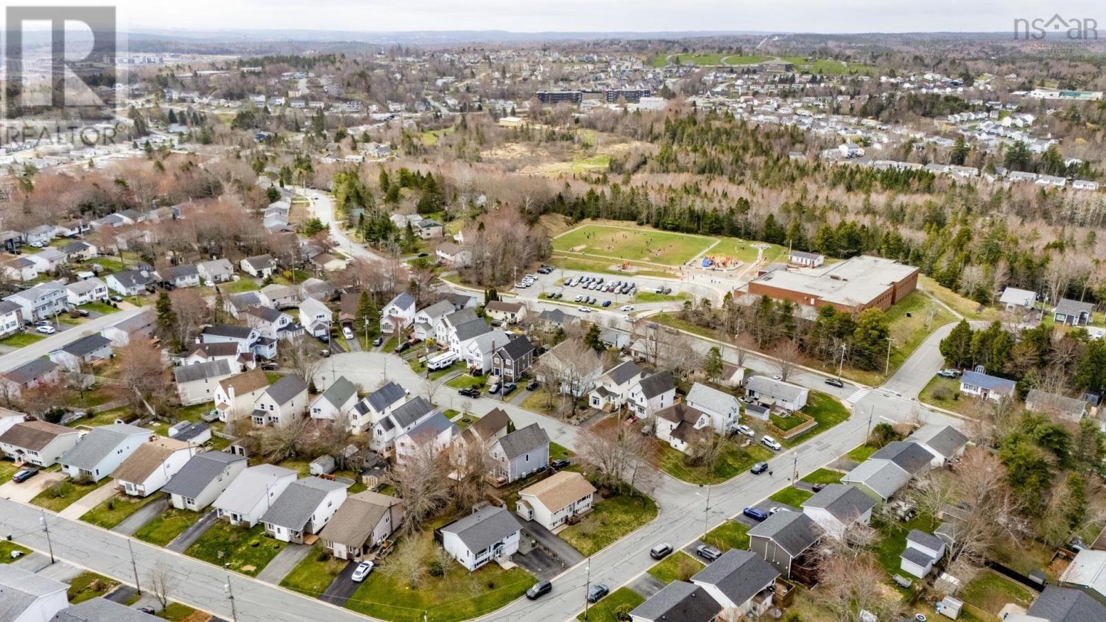 Property 32 of 49 of 94 Noria Crescent