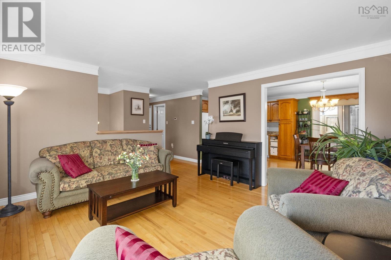 Property 24 of 49 of 94 Noria Crescent