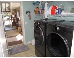 5031 Easzee Drive, 108 Mile Ranch, BC V0K2Z0 Photo 18
