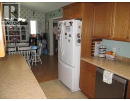 5031 Easzee Drive, 108 Mile Ranch, BC V0K2Z0 Photo 10