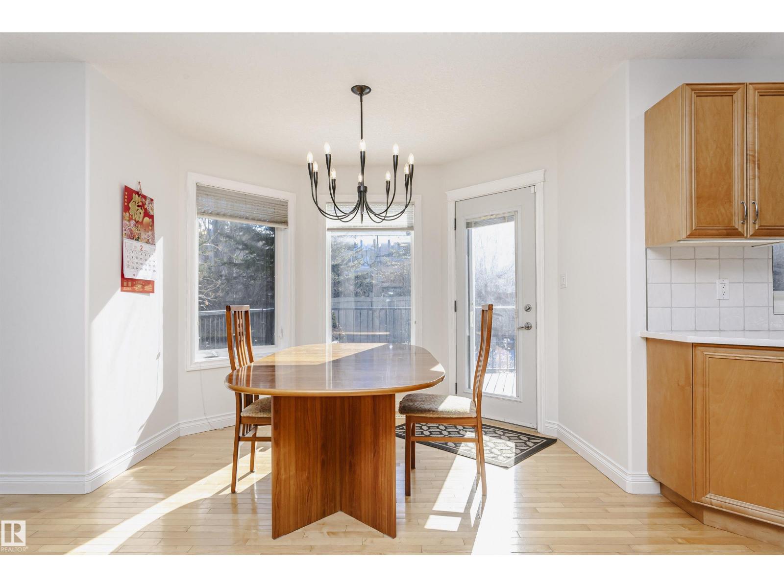 1009 TWIN BROOKS CO NW, Edmonton