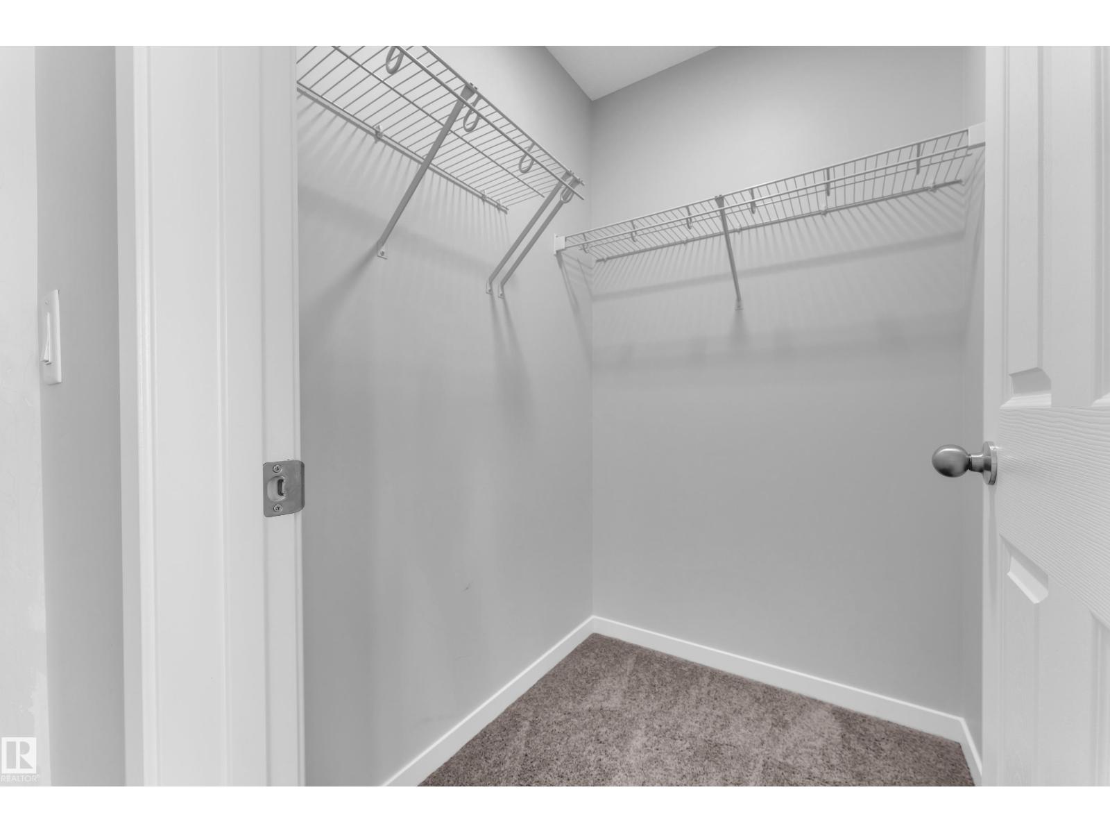 1235 16 AV NW, Edmonton