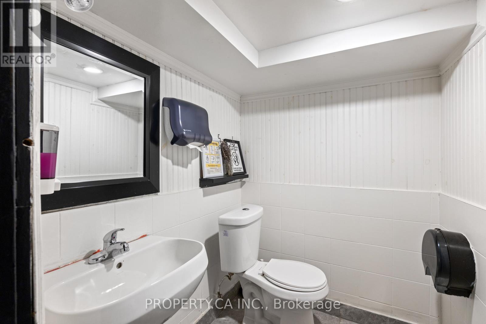 1213 WESTON ROAD - 15