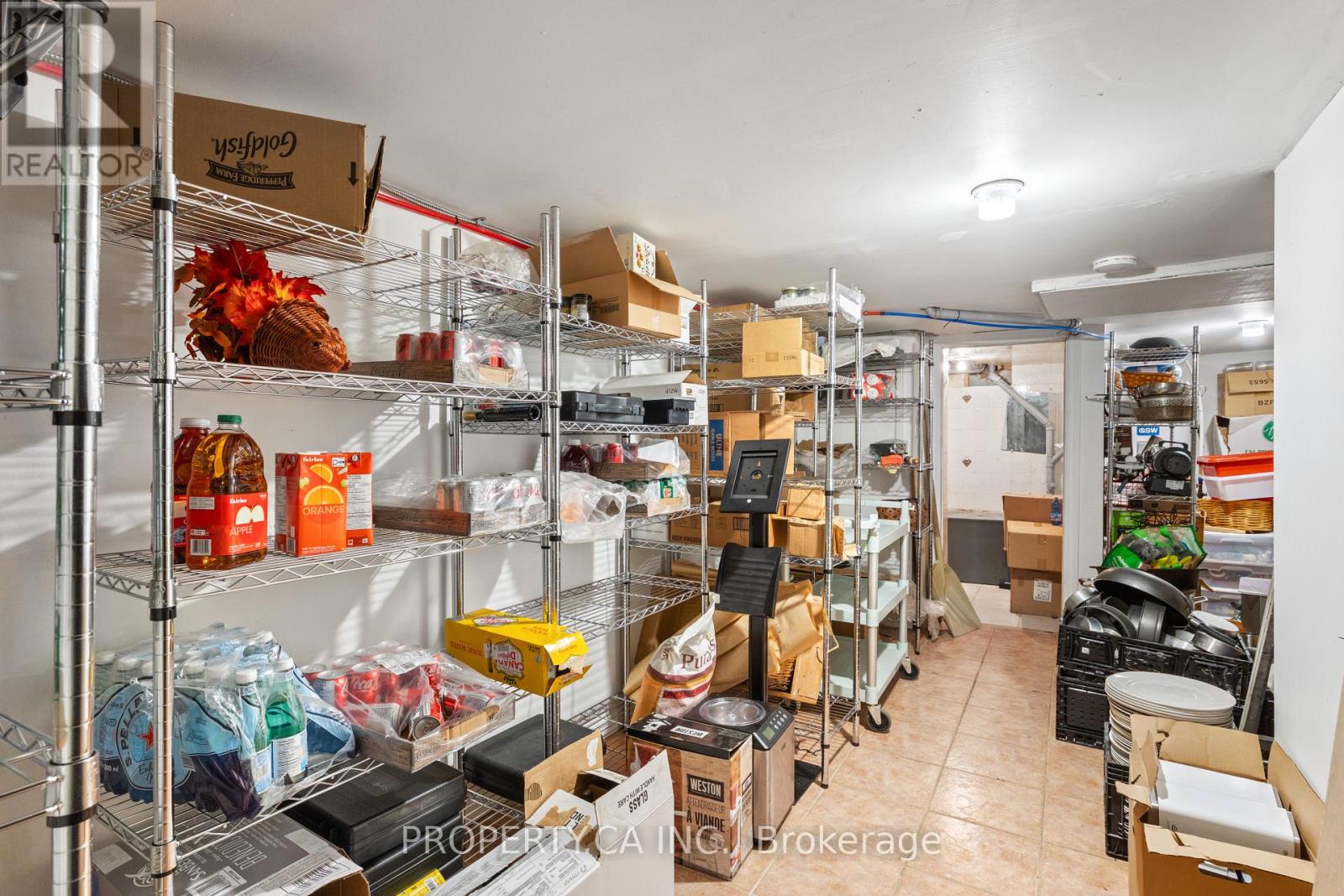 1213 WESTON ROAD - 16