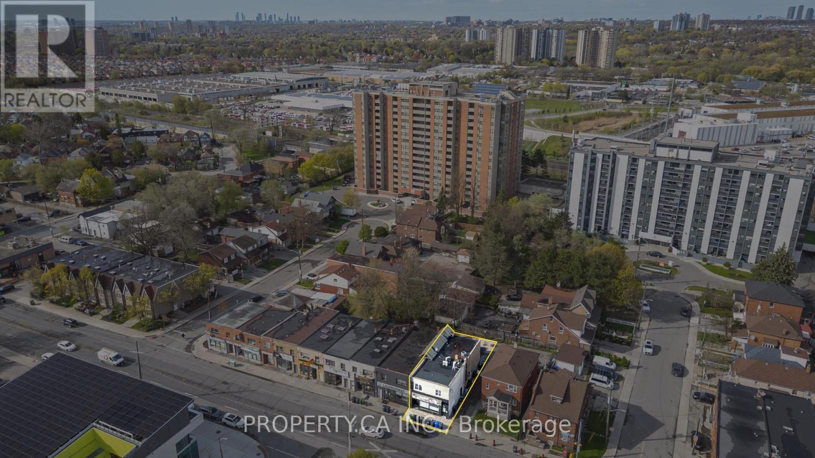 1213 WESTON ROAD - 3