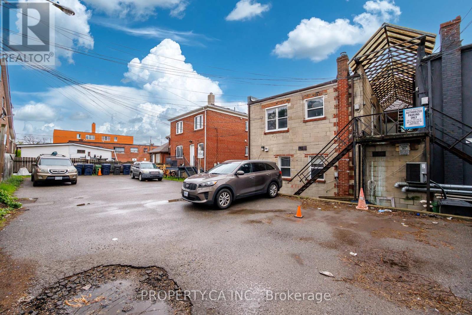 1213 WESTON ROAD - 39