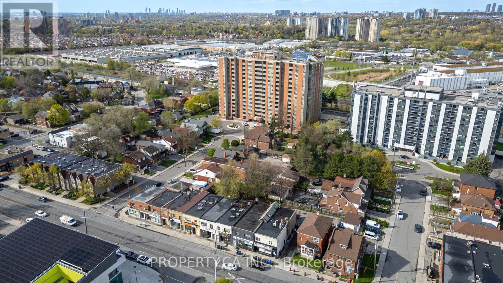 1213 WESTON ROAD - 4