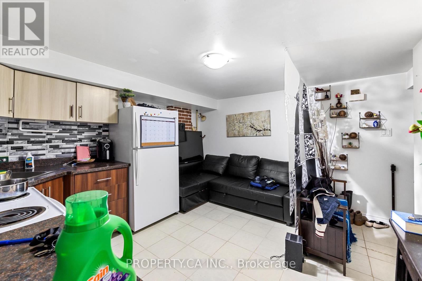 1213 WESTON ROAD - 40