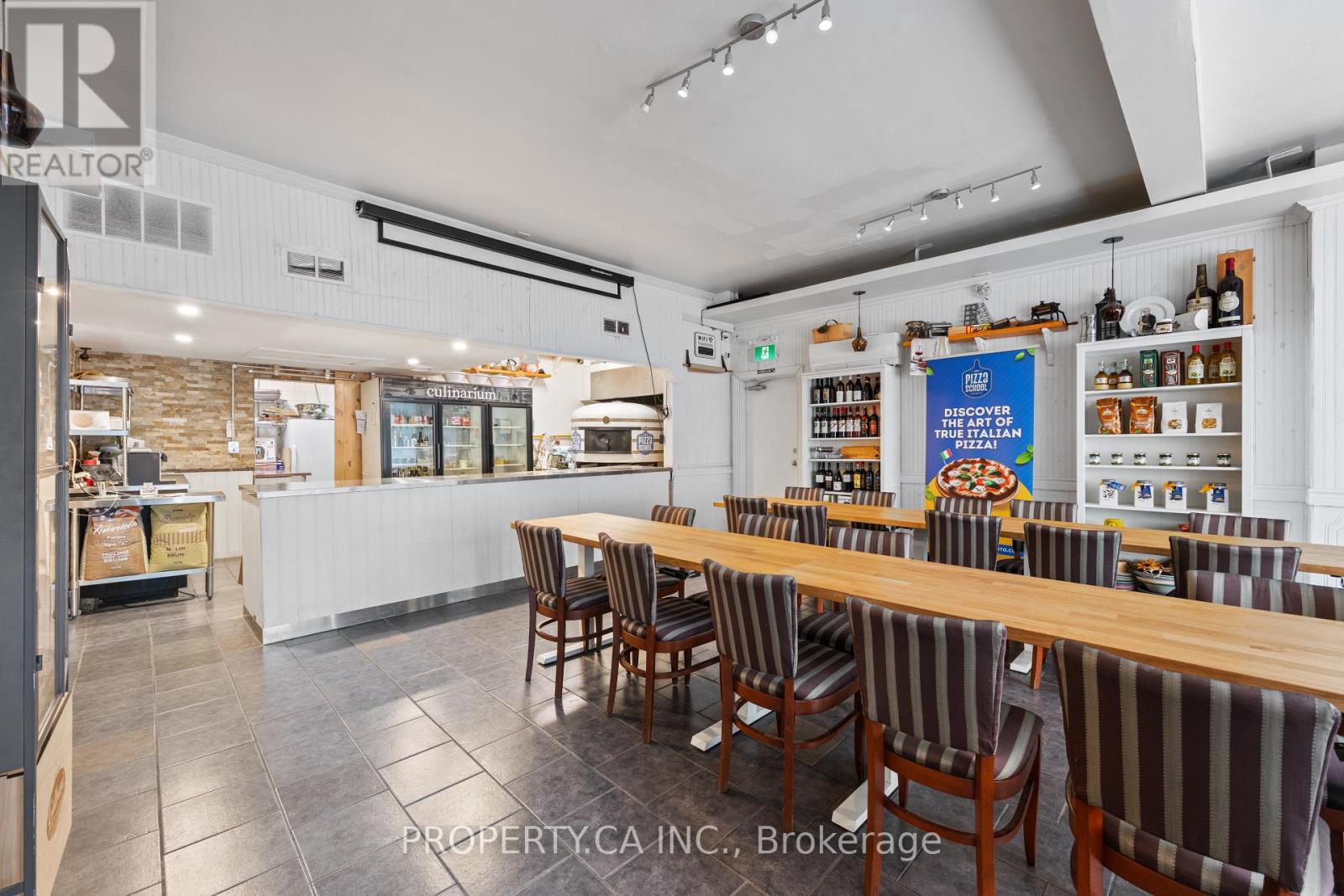 1213 WESTON ROAD - 6