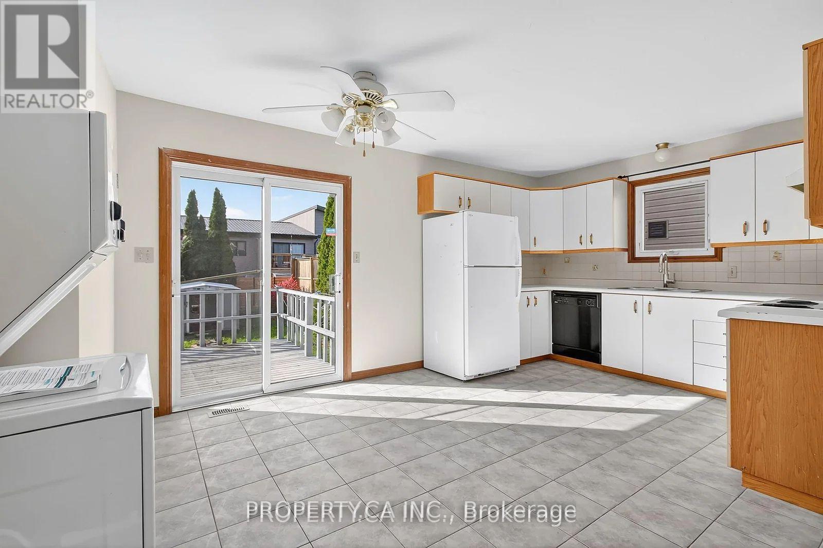 194 MERRITT AVENUE - Image 2