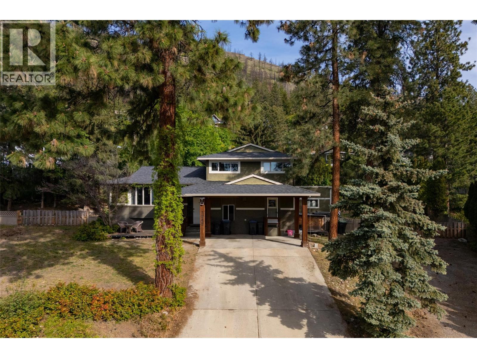 1242 Bowes Road, West Kelowna