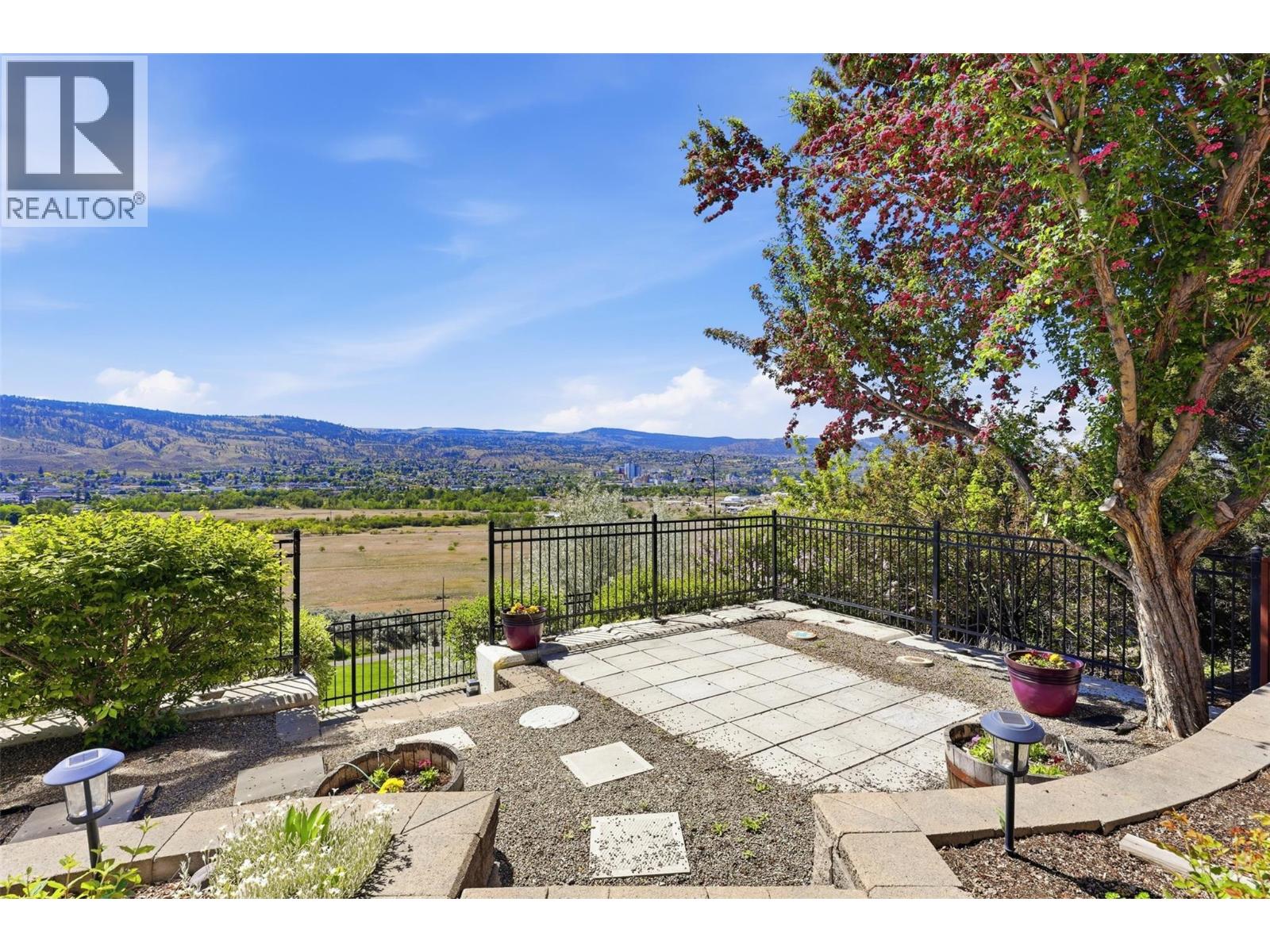 536 TRILLIUM Drive - 35