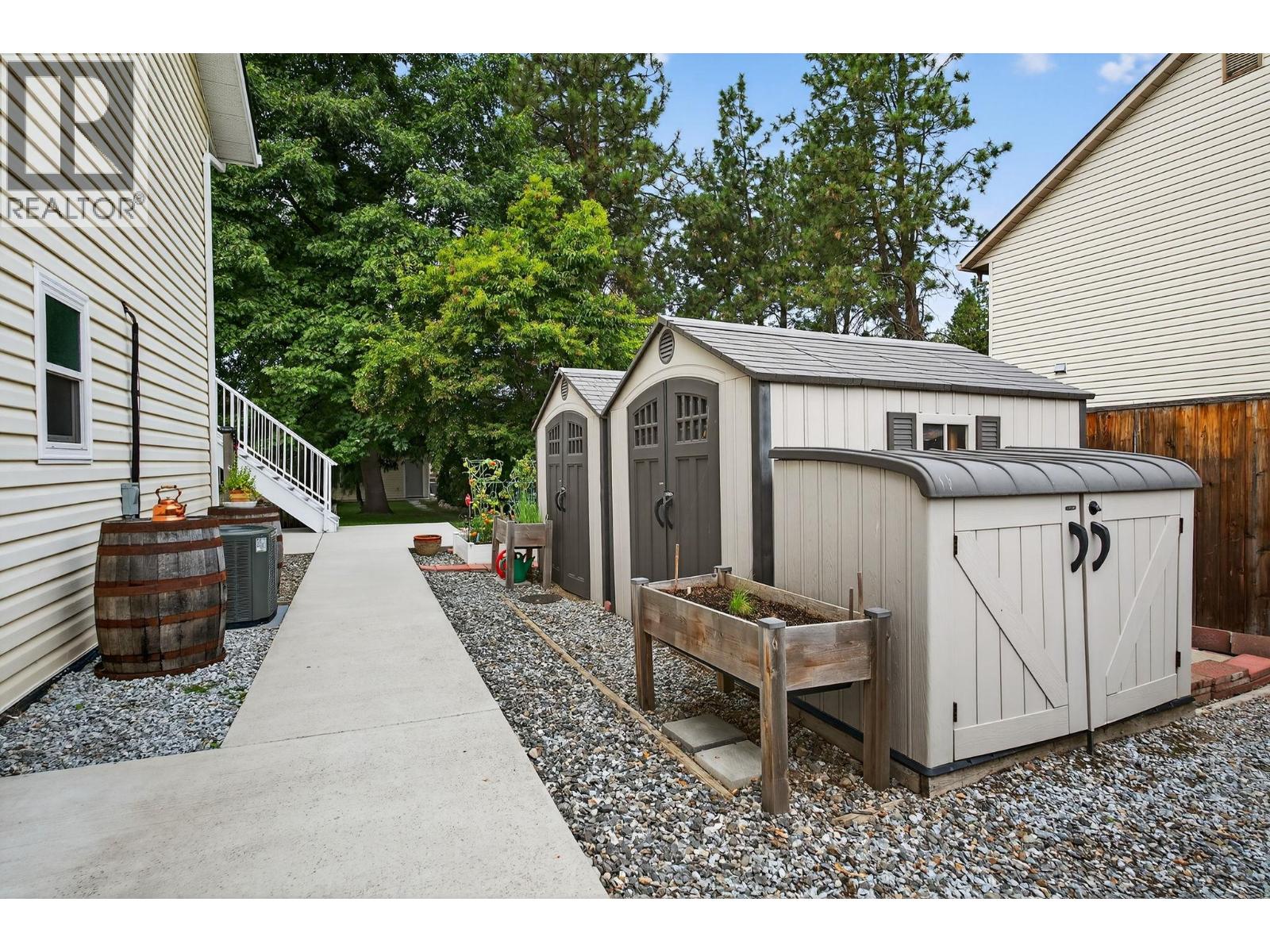 3920 Mowitch Court, Kelowna