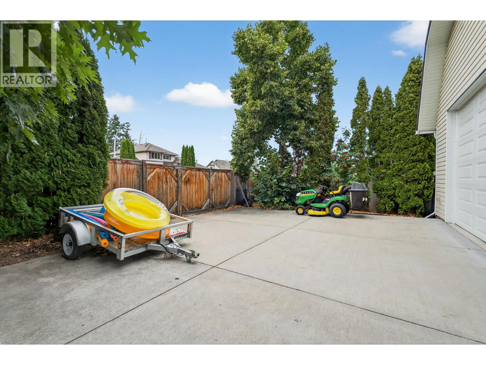 3920 Mowitch Court, Kelowna