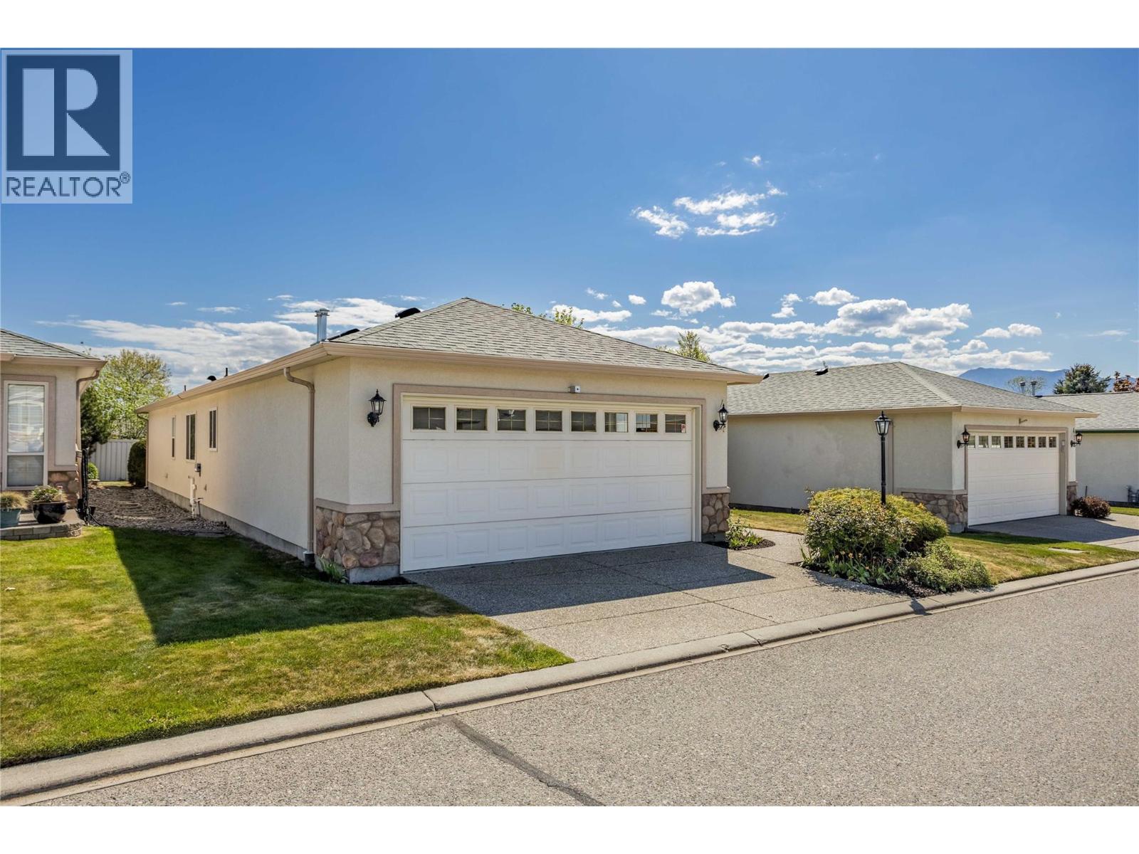 414 2330 Butt Road, West Kelowna