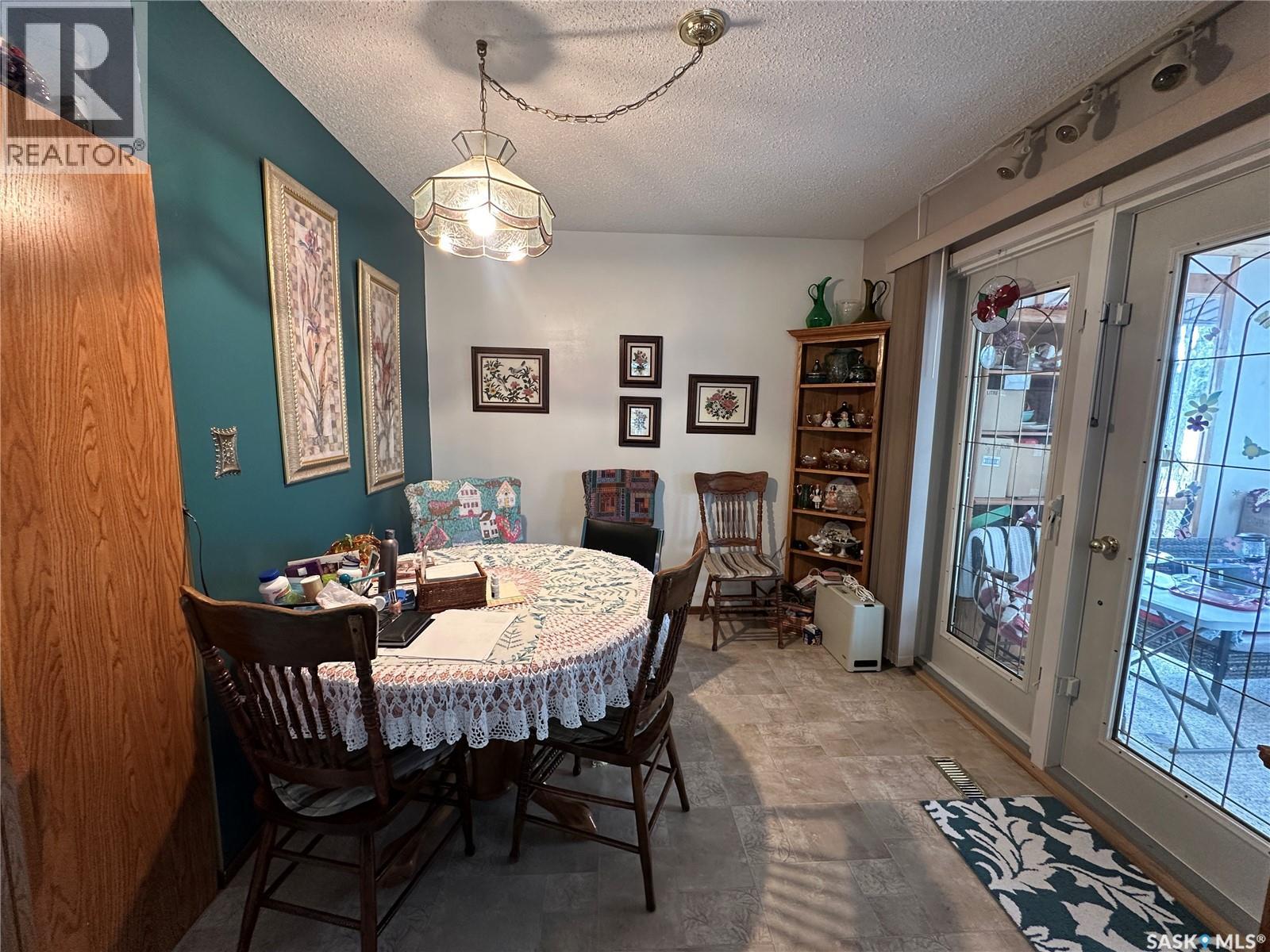 32 4th STREET SE - 11