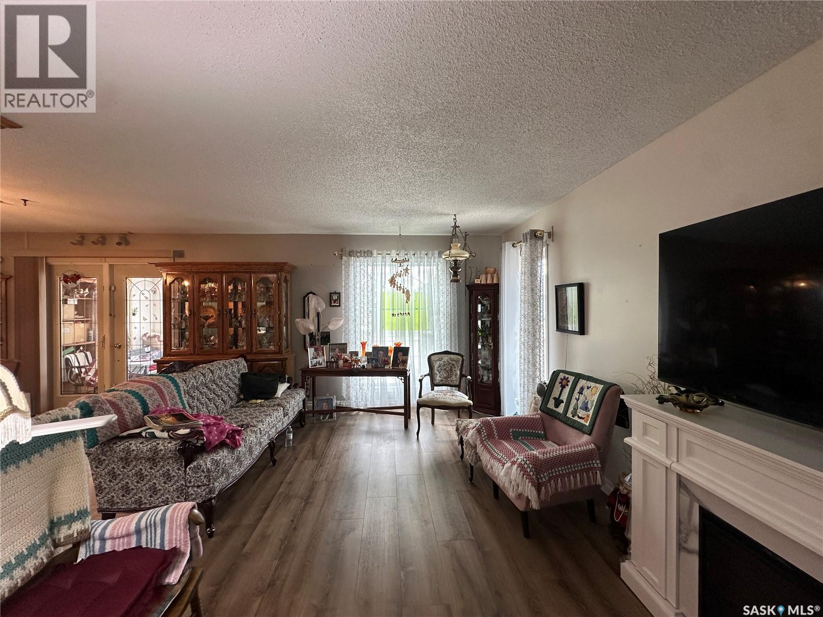 32 4th STREET SE - 16