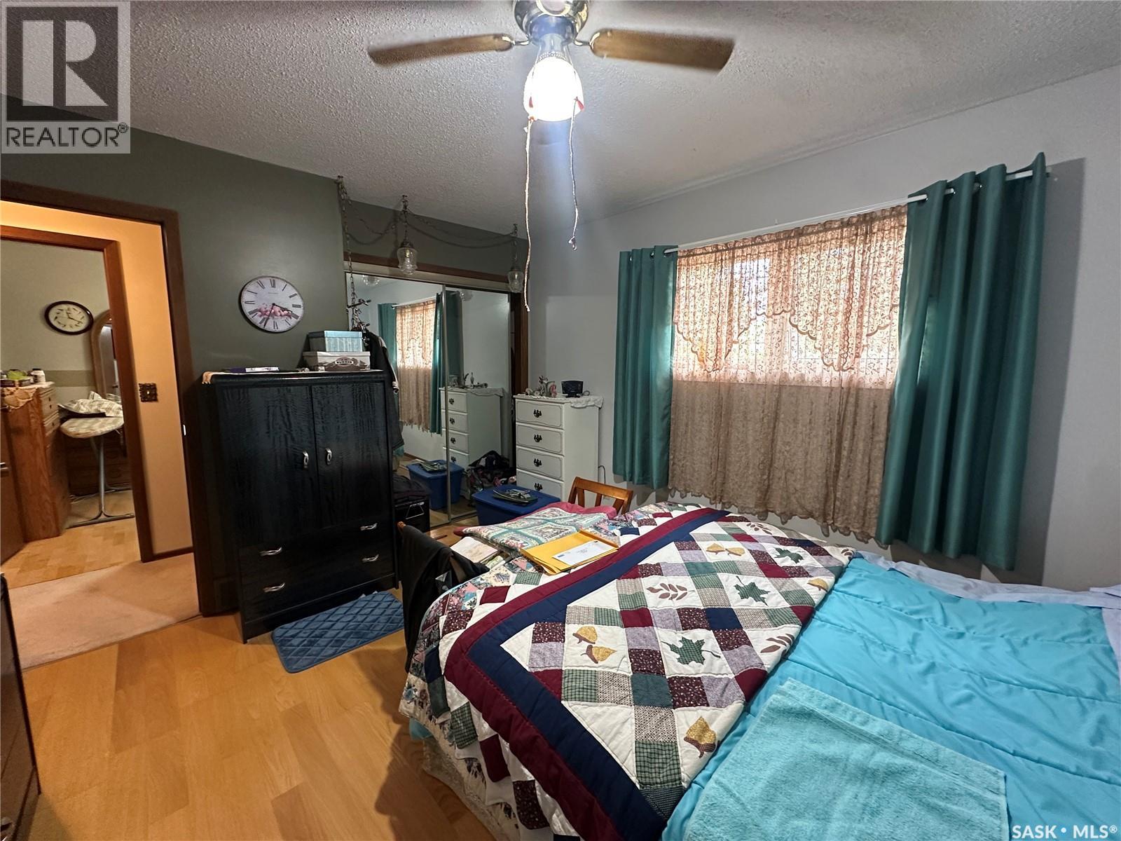 32 4th STREET SE - 19