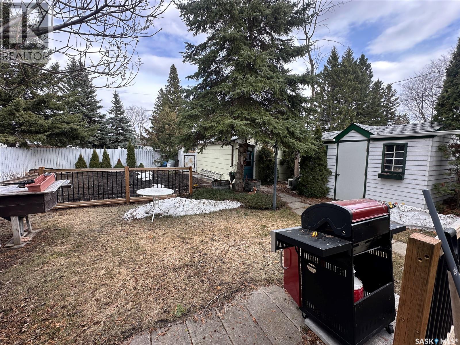 32 4th STREET SE - 36