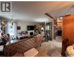 2pc Ensuite bath - 32 4th Street Se, Preeceville, SK S0A3B0 Photo 12