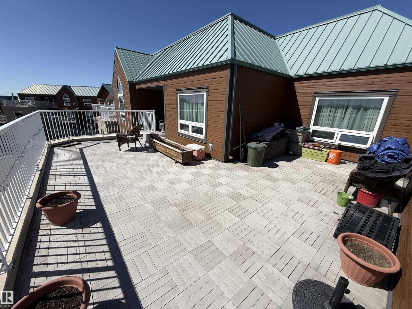 #410 9926 100 AV - 5