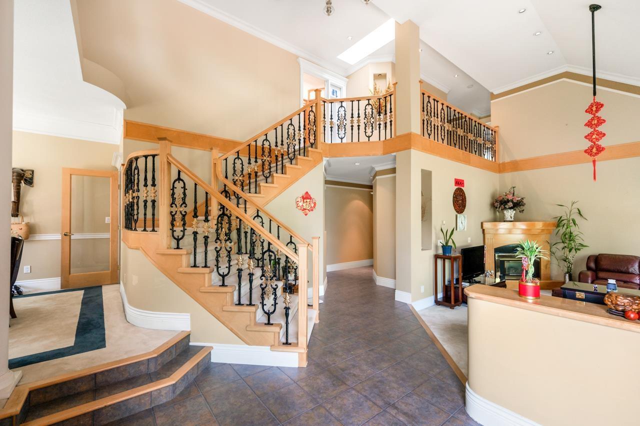 6561 MCKENZIE Drive, Delta