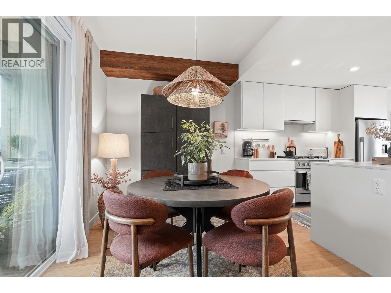 #29-6340 MARKET Avenue, Delta