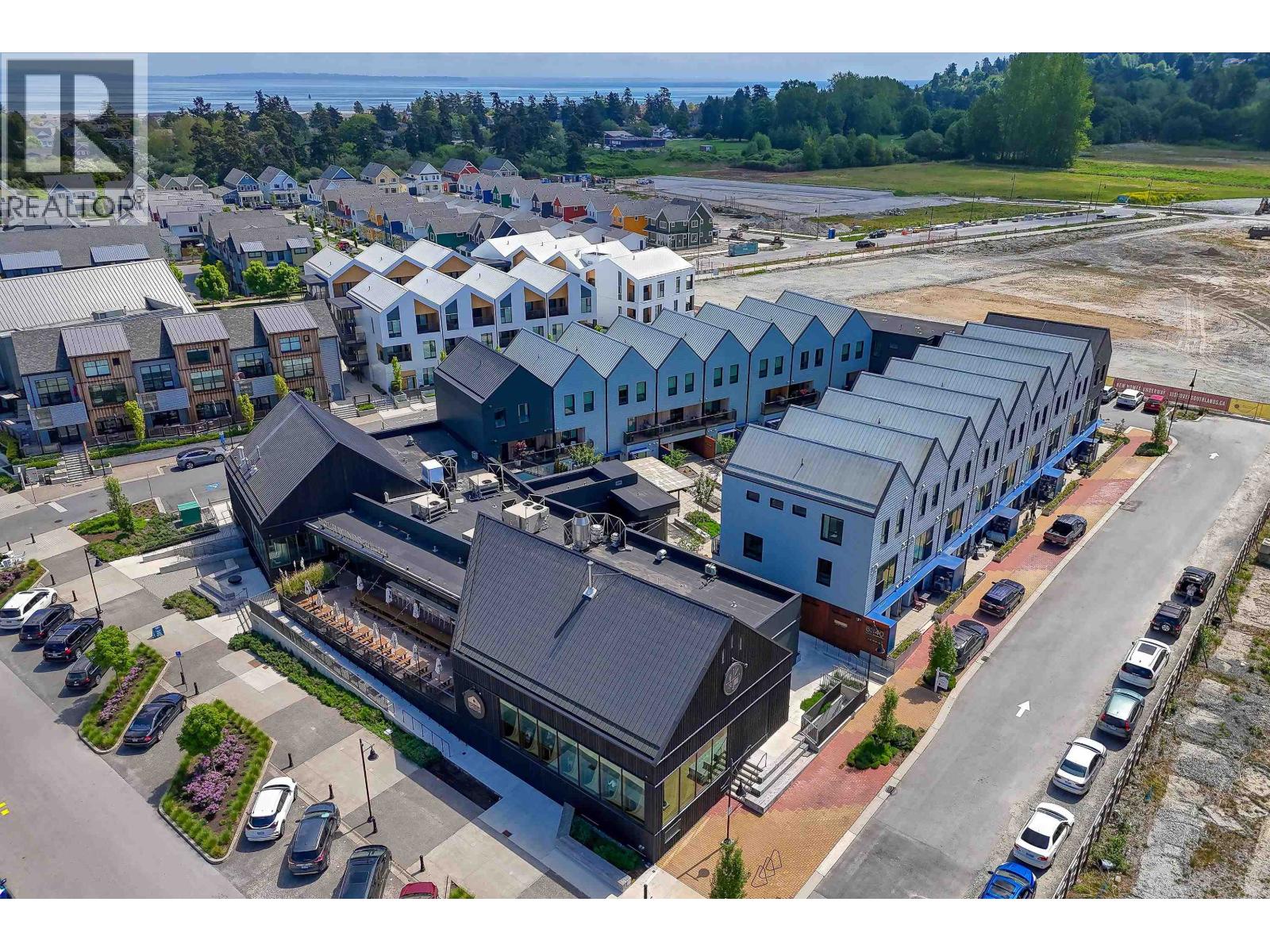 #29-6340 MARKET Avenue, Delta