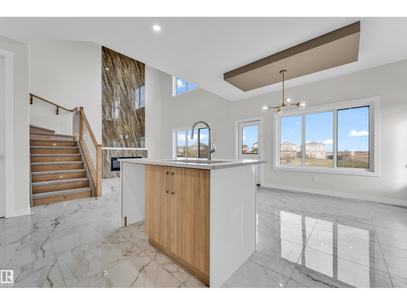 12603 44 ST NW, Edmonton