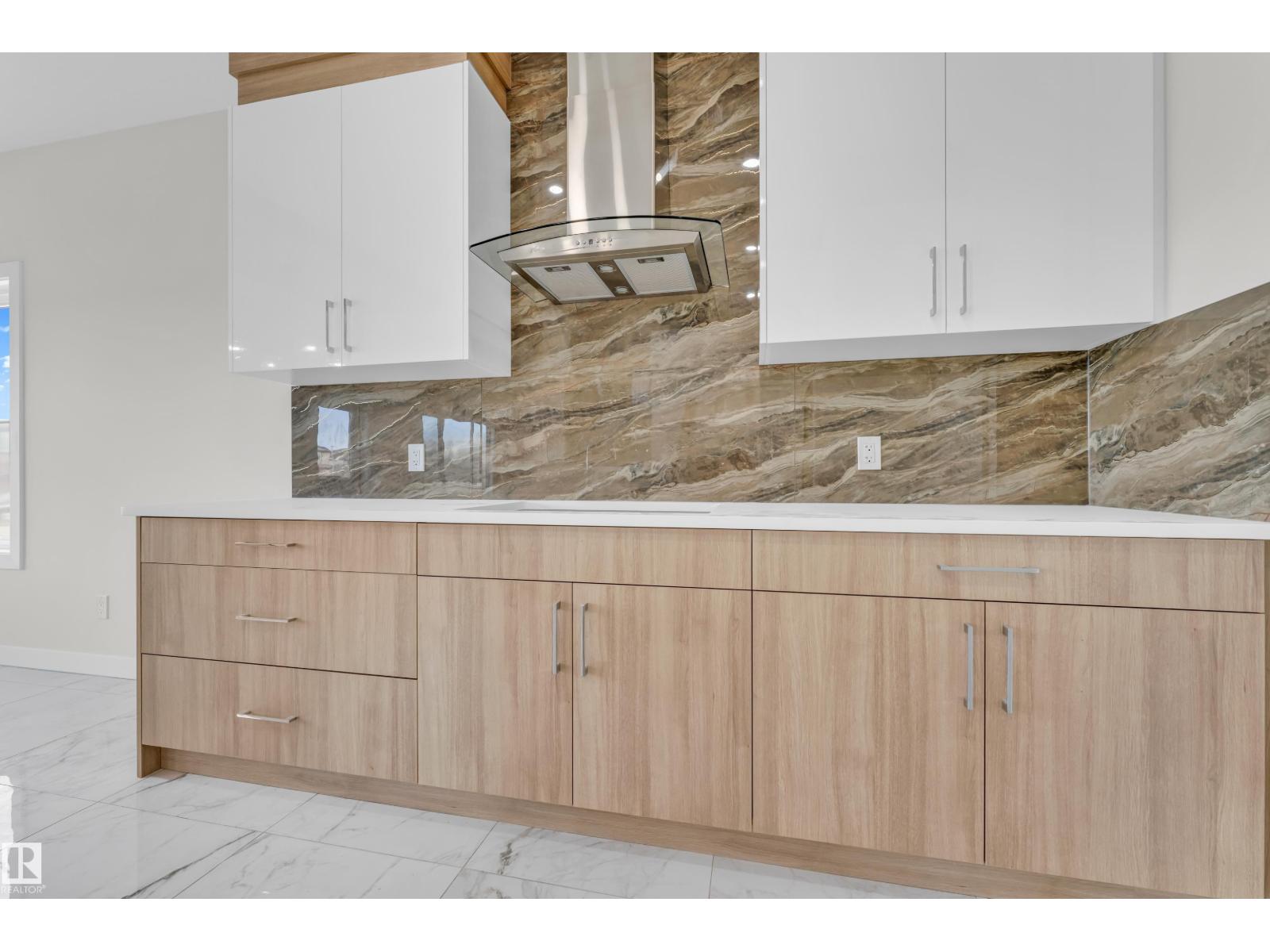 12603 44 ST NW, Edmonton