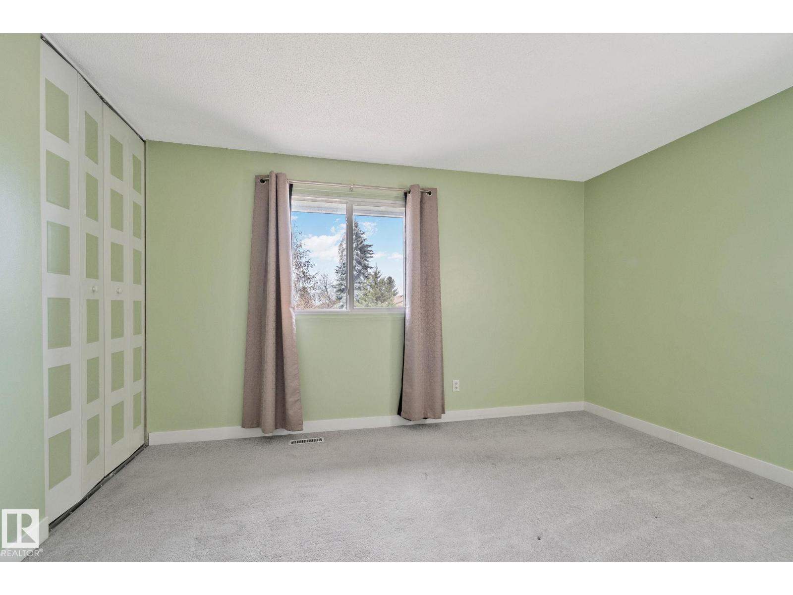 857 Abbottsfield RD NW NW, Edmonton
