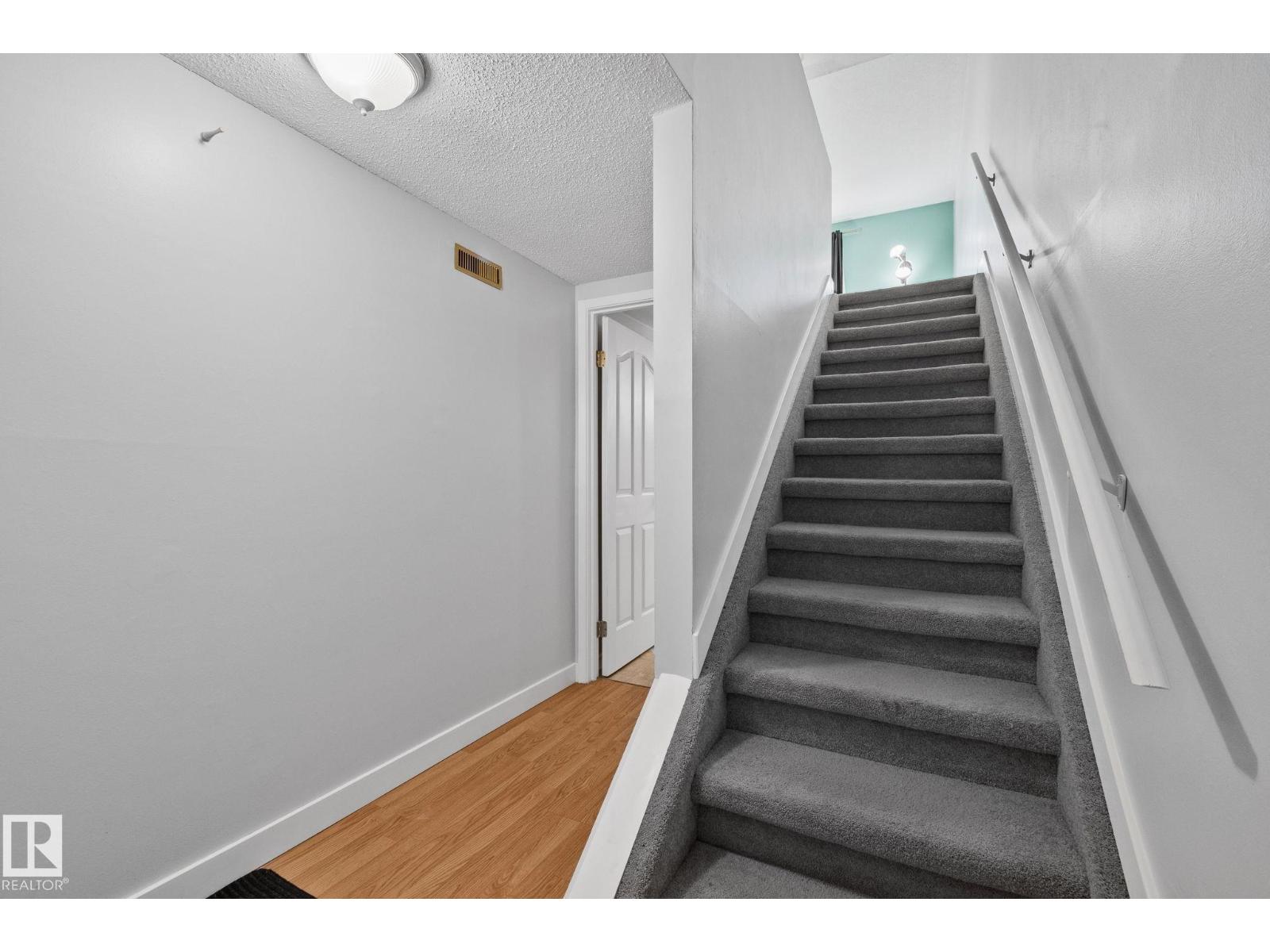 857 Abbottsfield RD NW NW, Edmonton