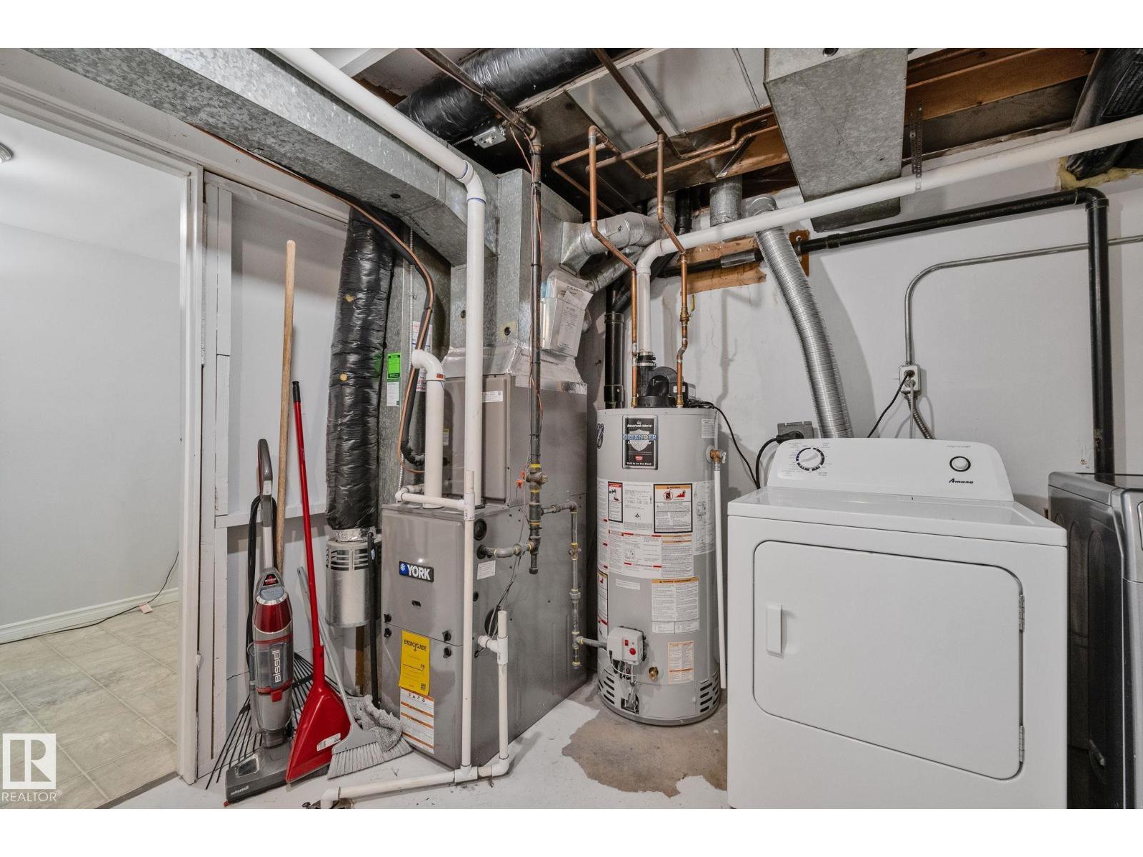857 Abbottsfield RD NW NW, Edmonton