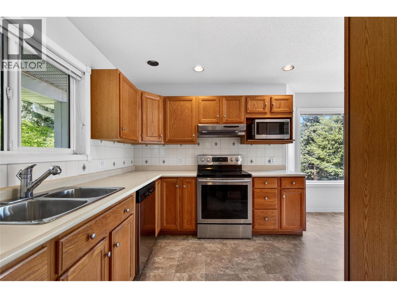  2218 Hopes Way, Sorrento