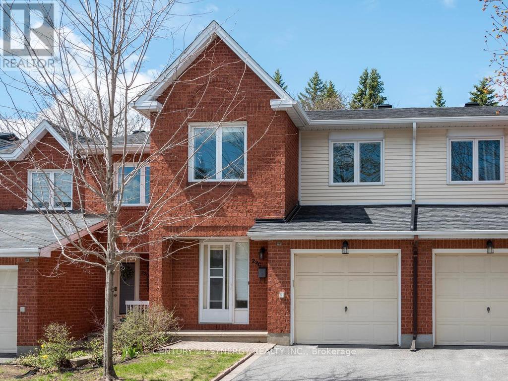 #80 22C MAPLE RIDGE CRESCENT - 1