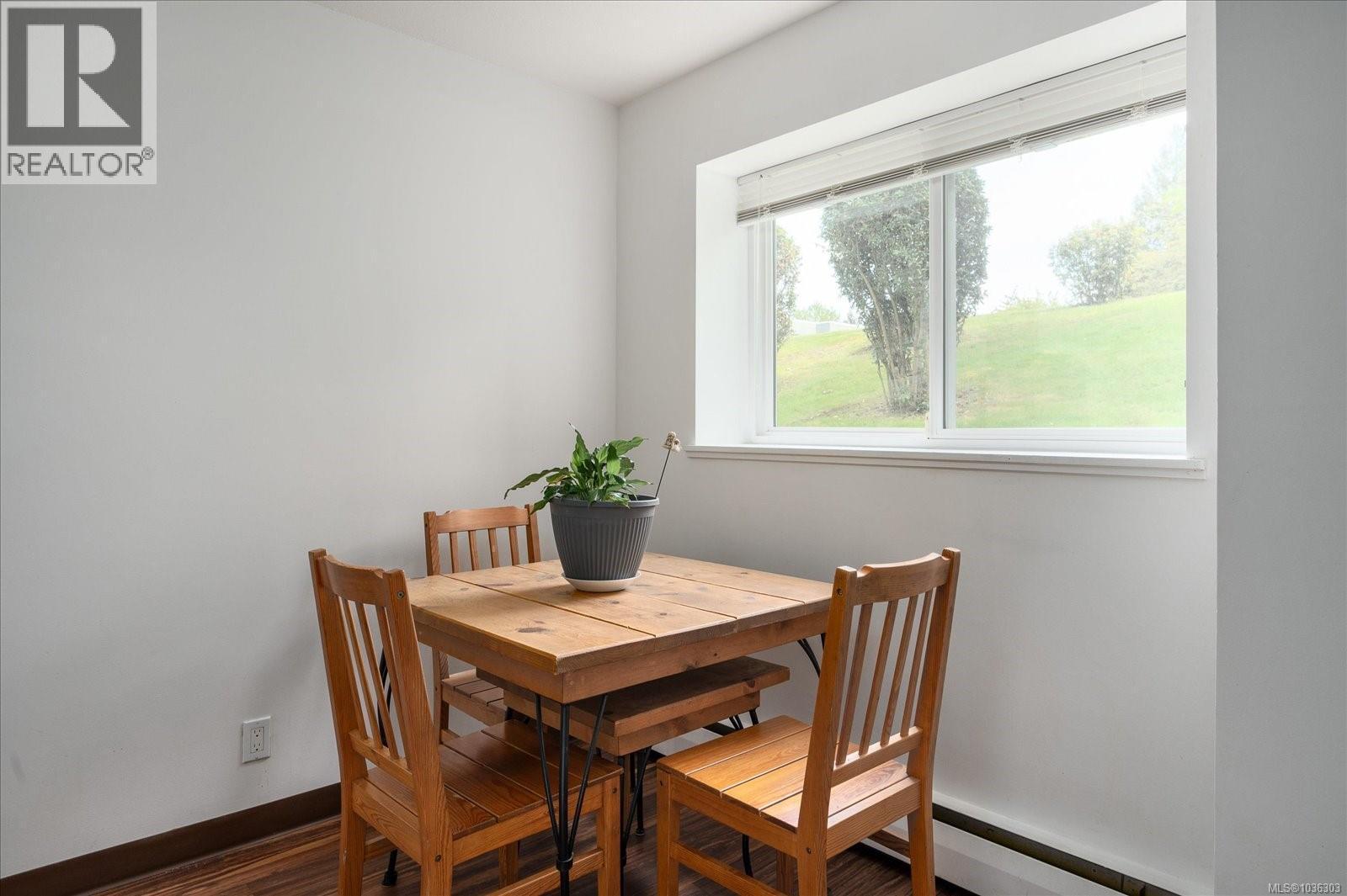 #5104 999 bowen Rd - 12
