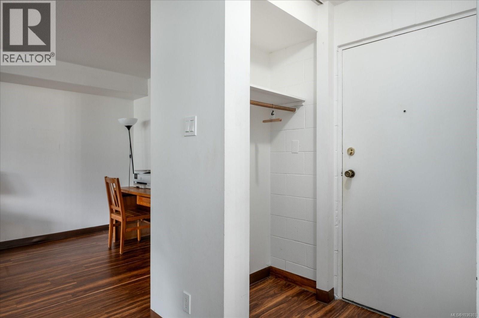 #5104 999 bowen Rd - 7