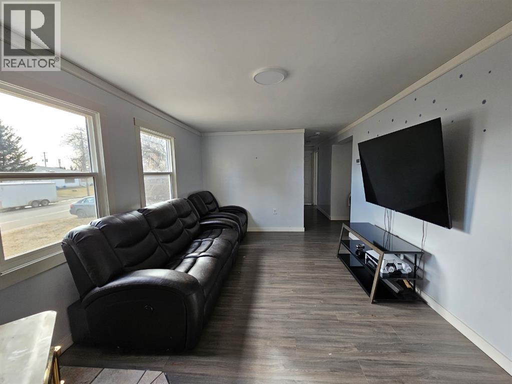 4928 58th Avenue - 4