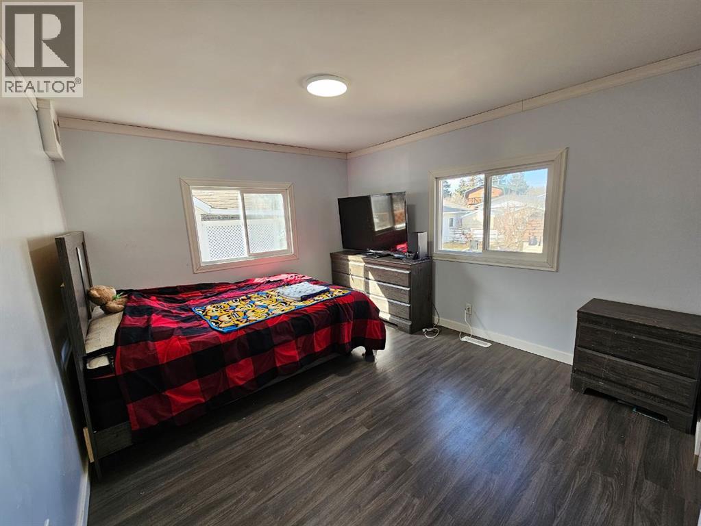 4928 58th Avenue - 6
